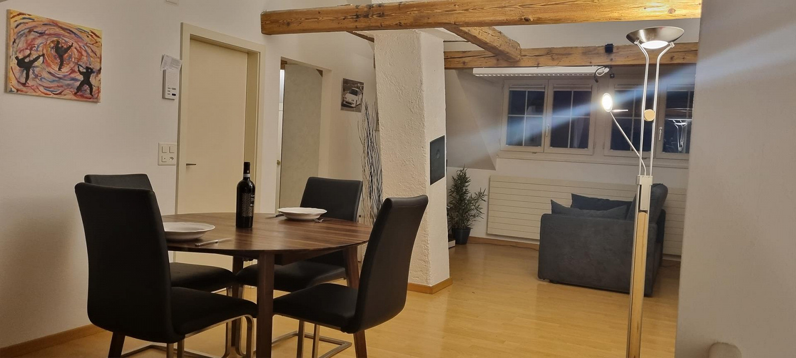 Bild 2,5-Zimmer-Wohnung, möbliert / Furnished 2.5-Room Apartment